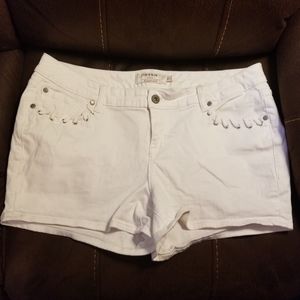 Torrid White Denim Shorts 16